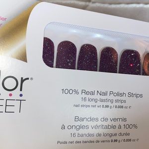 Color Street nail strips - Bordeaux Glitz